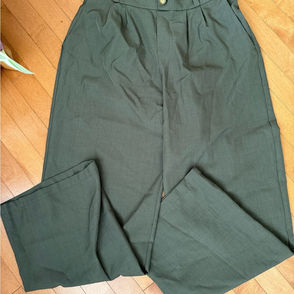 Monteau Olive Green Wide-Leg Women's Pants